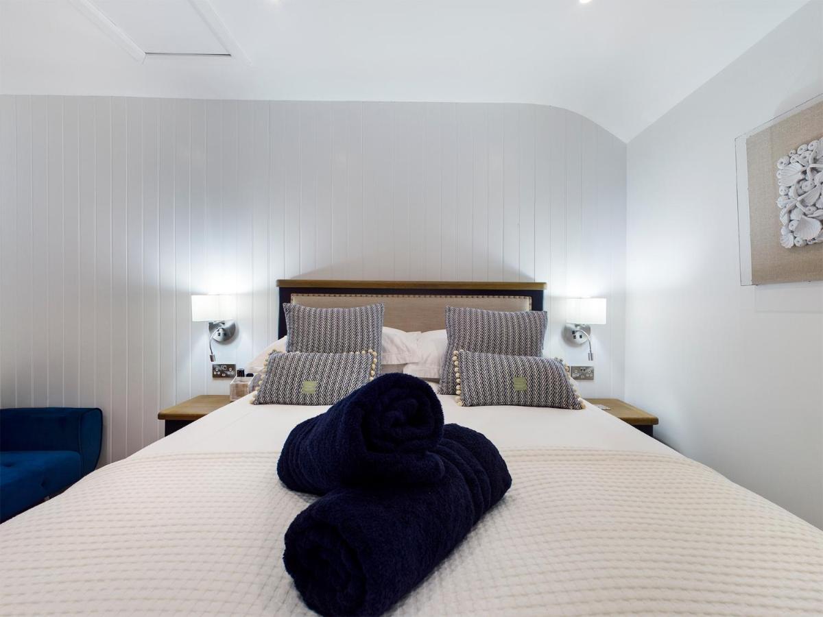 Driftwood Boutique Guest House Rhosneigr Room photo